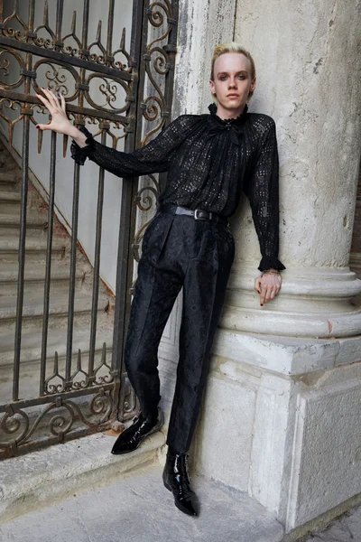 Look 20